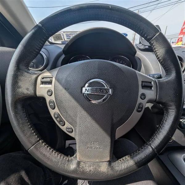 Nissan Rogue SV AWD 2013