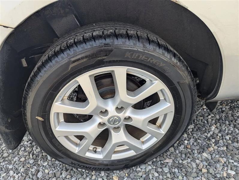 Nissan Rogue SV AWD 2013