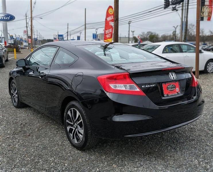 Honda Civic EX Coupe 5-Speed AT 2013