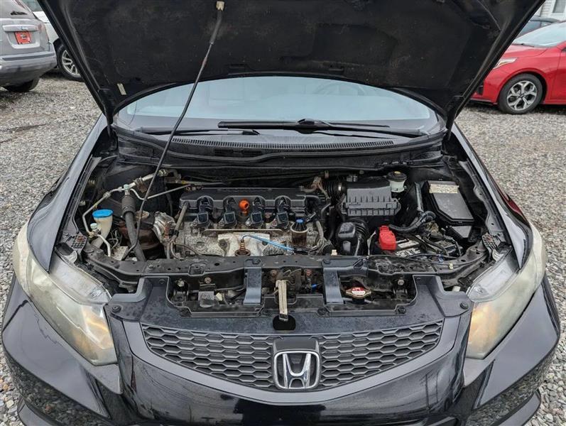 Honda Civic EX Coupe 5-Speed AT 2013