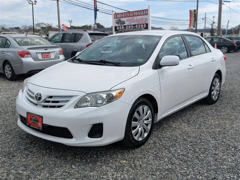Toyota Corolla LE 4-Speed AT 2013