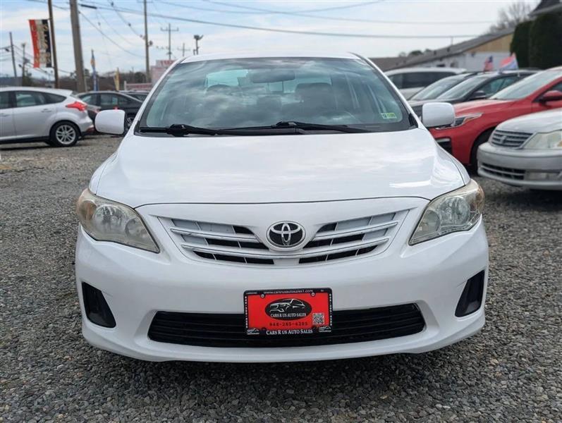 Toyota Corolla LE 4-Speed AT 2013