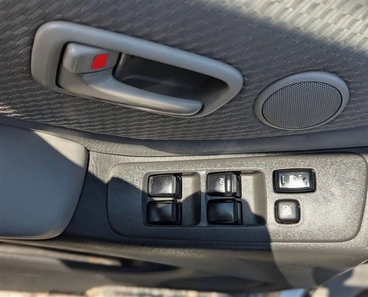 Toyota Highlander Limited V6 4WD 2005