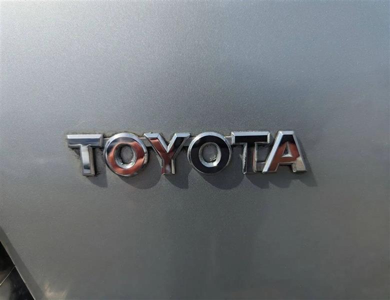 Toyota Highlander Limited V6 4WD 2005