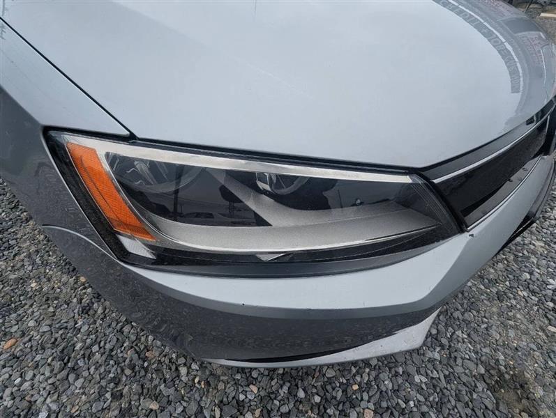 Volkswagen Jetta Hybrid SE 2014