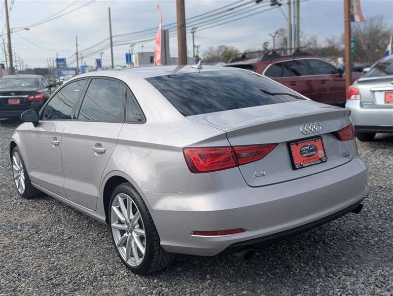 Audi S3 2.0T Premium Plus quattro 2015