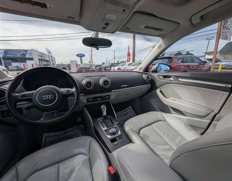 Audi S3 2.0T Premium Plus quattro 2015