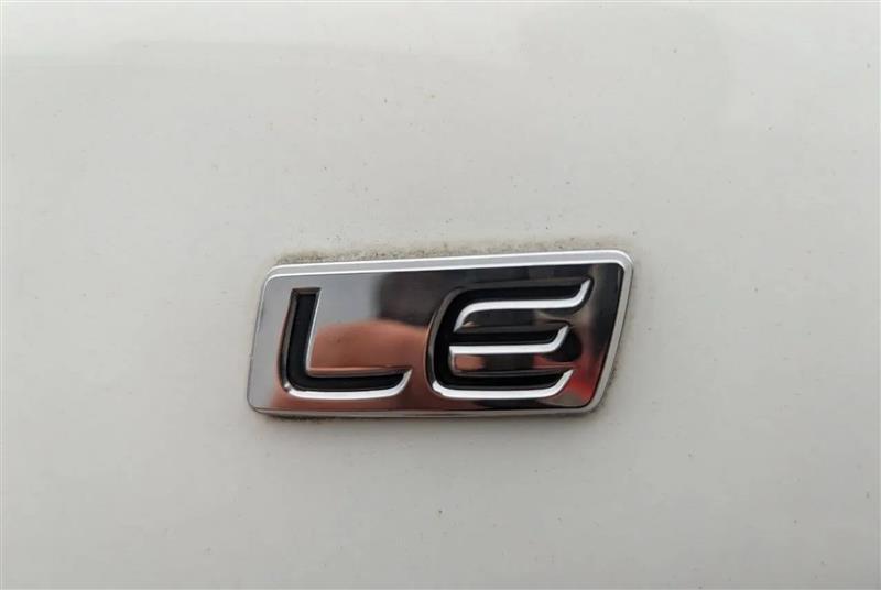 Toyota Corolla LE 4-Speed AT 2013