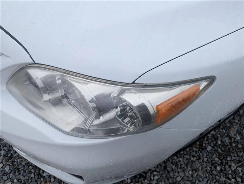 Toyota Corolla LE 4-Speed AT 2013