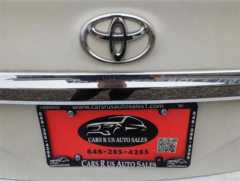 Toyota Corolla LE 4-Speed AT 2013