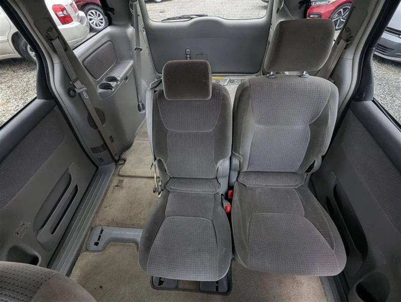 Toyota Sienna LE 7-Passenger 2006