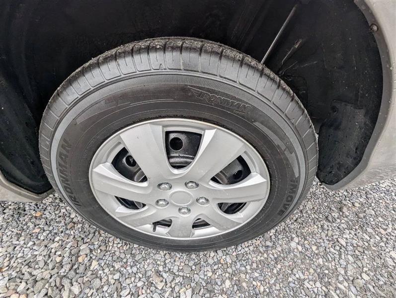 Toyota Sienna LE 7-Passenger 2006