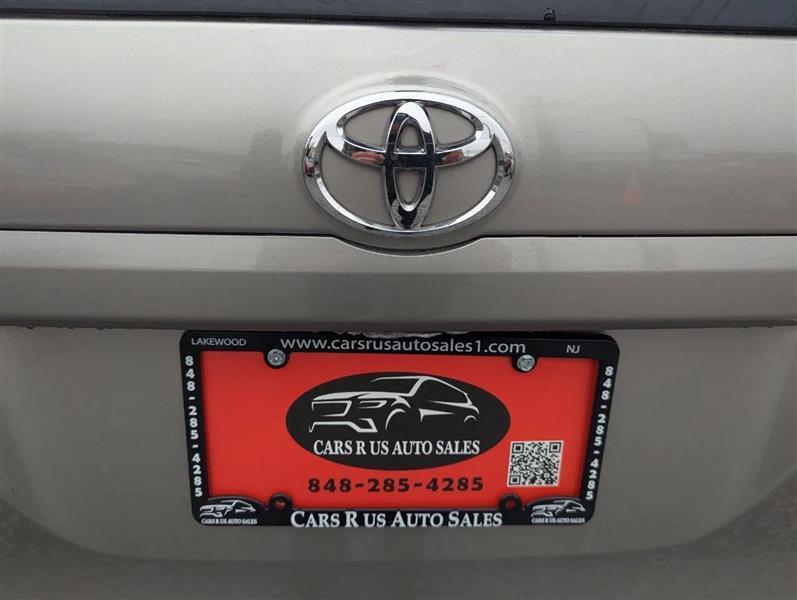 Toyota Sienna LE 7-Passenger 2006