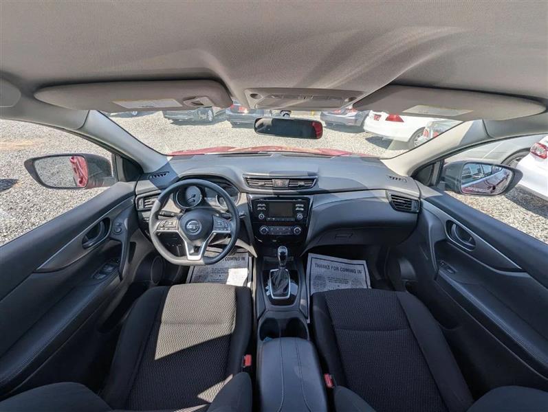 Nissan Rogue Sport S 2018