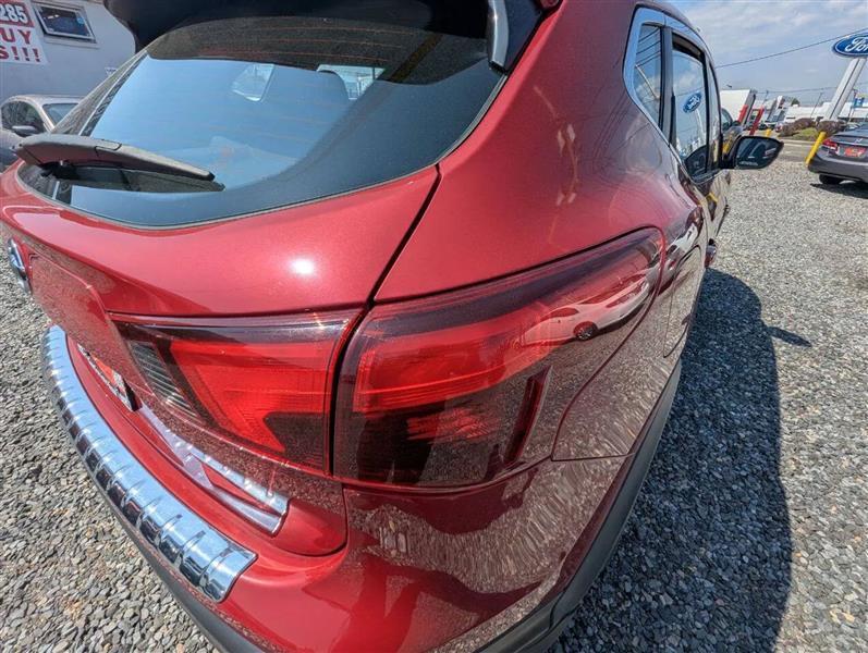 Nissan Rogue Sport S 2018