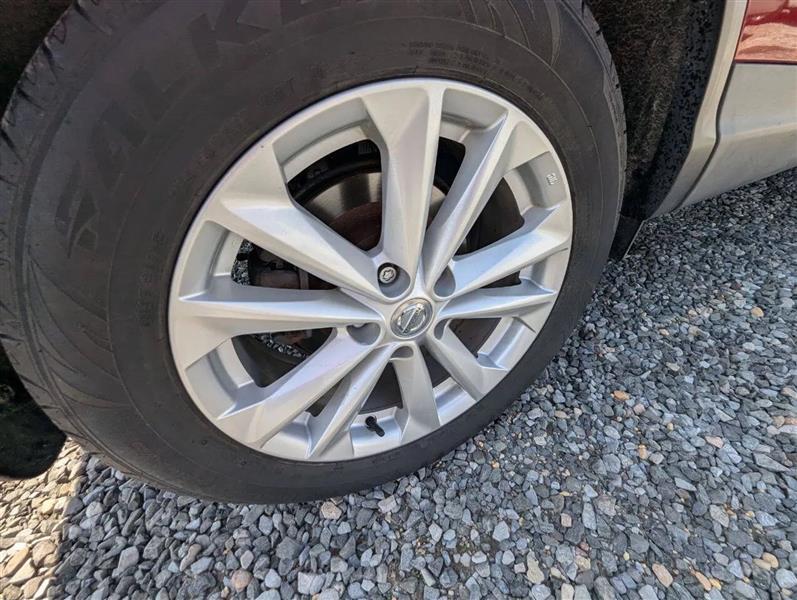 Nissan Rogue Sport S 2018