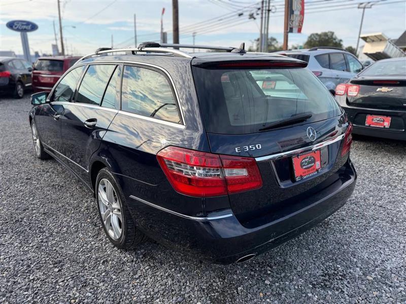 Mercedes-Benz E-Class Wagon E350 4Matic 2011