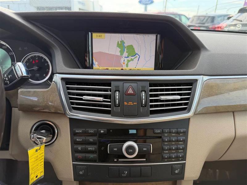 Mercedes-Benz E-Class Wagon E350 4Matic 2011