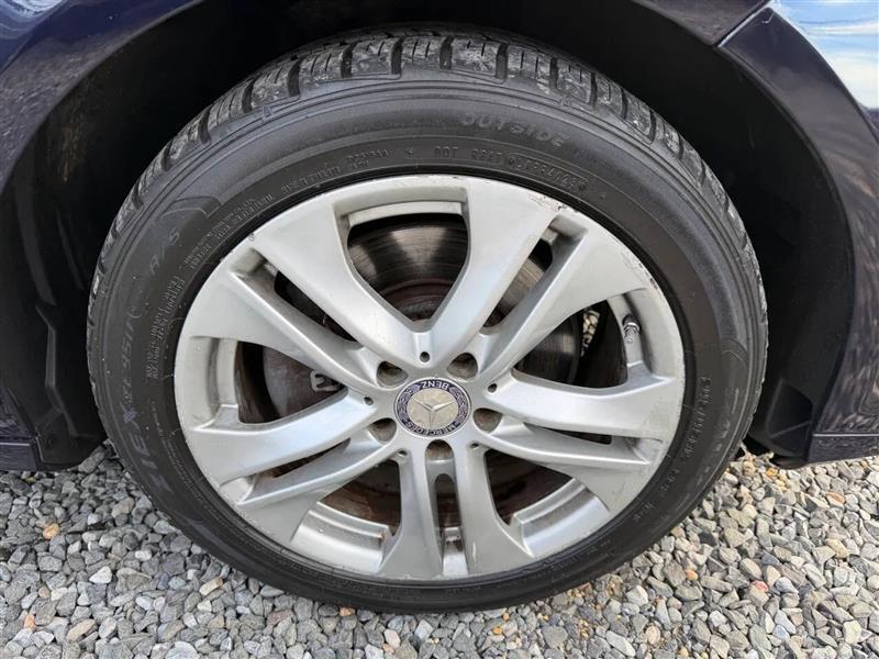 Mercedes-Benz E-Class Wagon E350 4Matic 2011