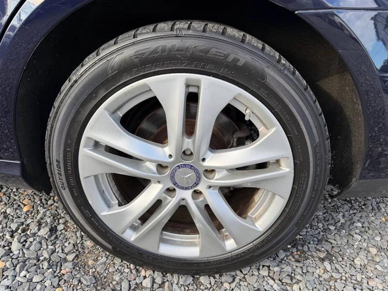 Mercedes-Benz E-Class Wagon E350 4Matic 2011