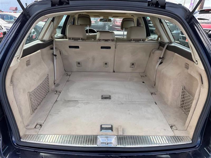 Mercedes-Benz E-Class Wagon E350 4Matic 2011