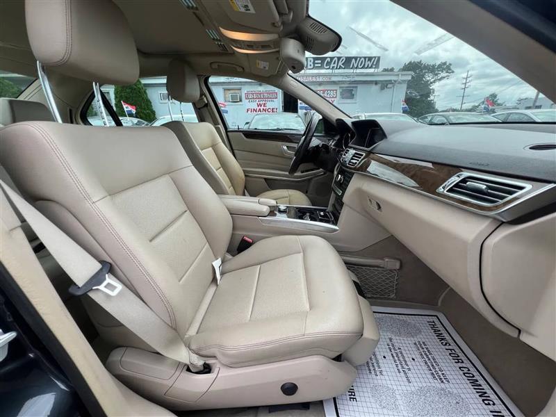 Mercedes-Benz E-Class E350 4MATIC Sedan 2014