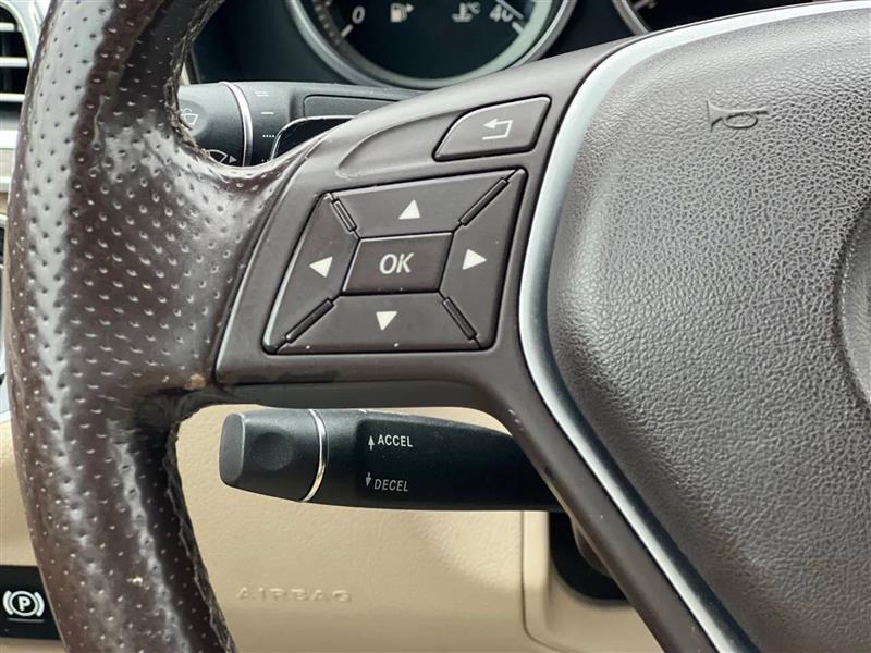 Mercedes-Benz E-Class E350 4MATIC Sedan 2014