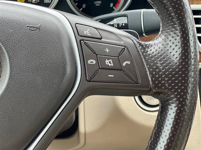 Mercedes-Benz E-Class E350 4MATIC Sedan 2014