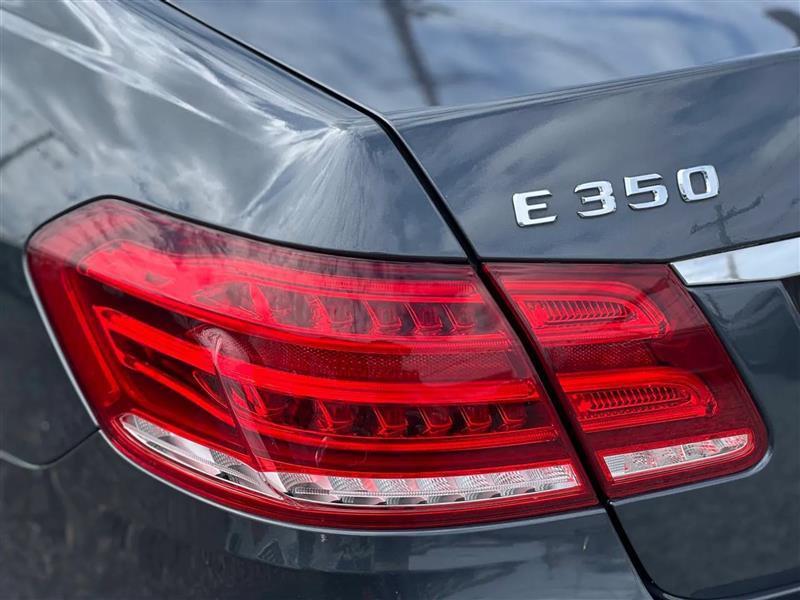 Mercedes-Benz E-Class E350 4MATIC Sedan 2014