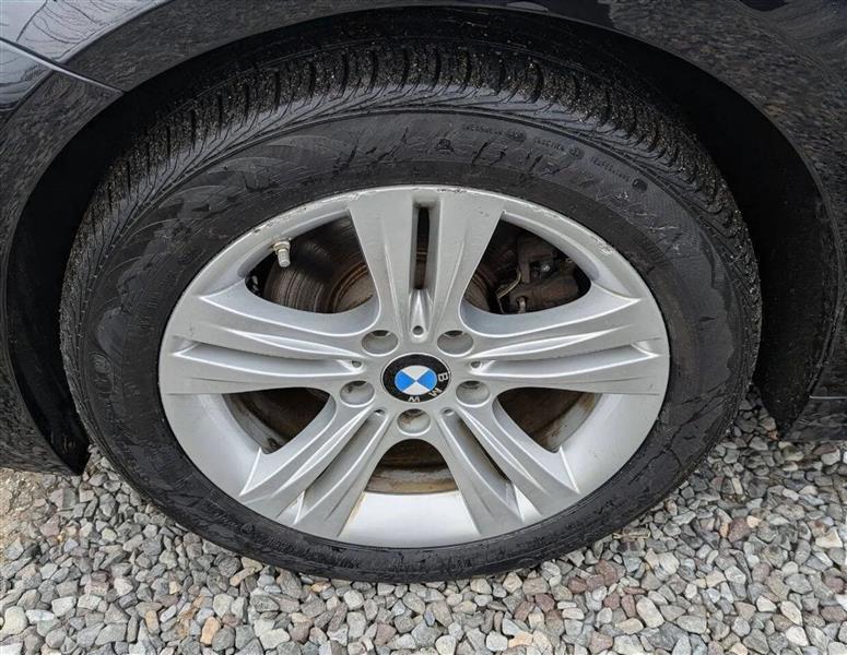 BMW 3-Series 328i xDrive Sedan 2016