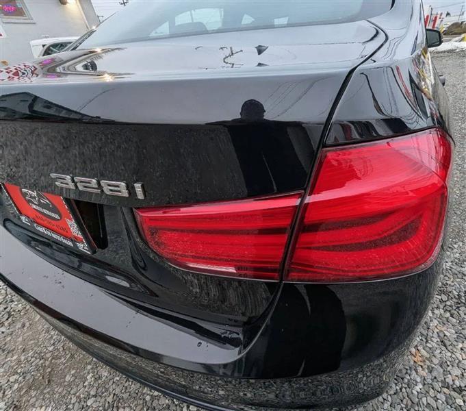 BMW 3-Series 328i xDrive Sedan 2016