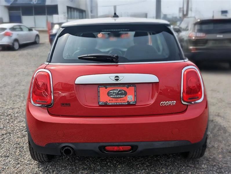 MINI Cooper Base 2015