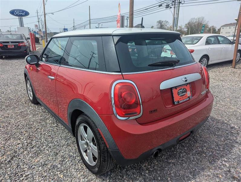 MINI Cooper Base 2015