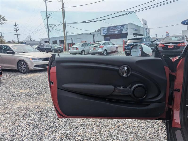 MINI Cooper Base 2015