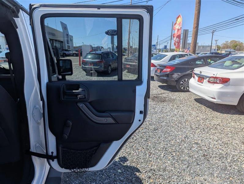 Jeep Wrangler Unlimited Sport 4WD 2017