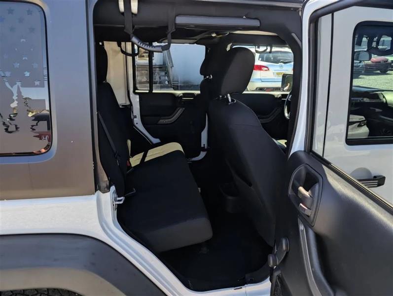 Jeep Wrangler Unlimited Sport 4WD 2017