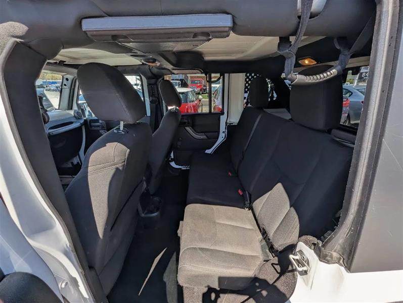 Jeep Wrangler Unlimited Sport 4WD 2017