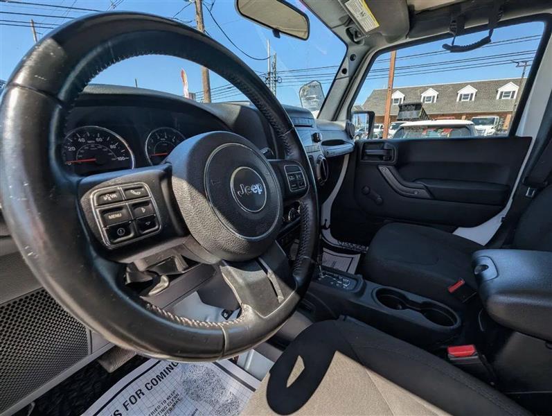 Jeep Wrangler Unlimited Sport 4WD 2017