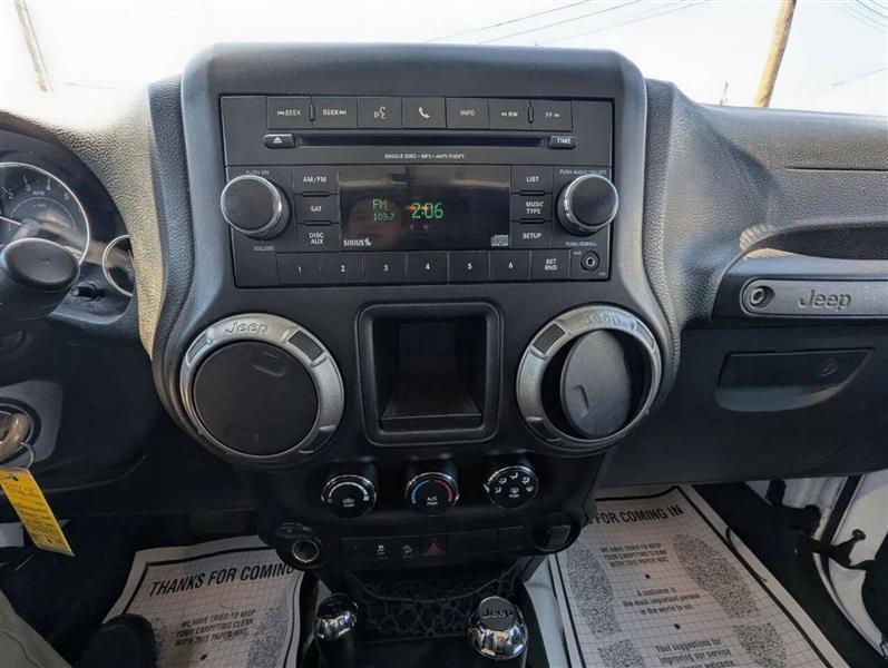 Jeep Wrangler Unlimited Sport 4WD 2017