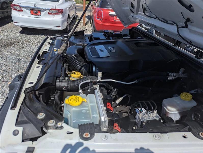 Jeep Wrangler Unlimited Sport 4WD 2017