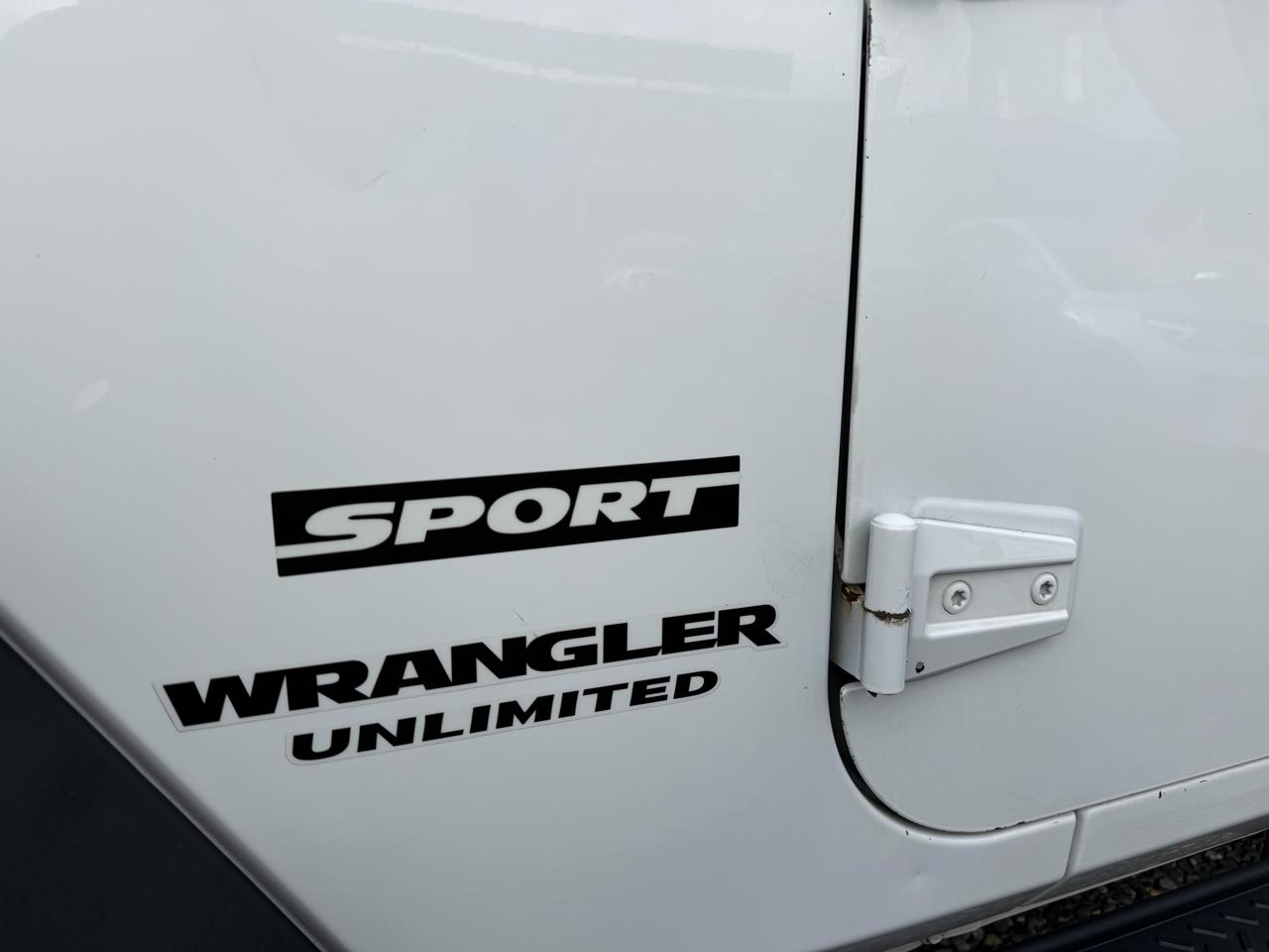 Jeep Wrangler Unlimited Sport 4WD 2017