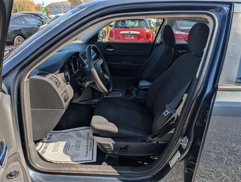 Dodge Charger SE 2008