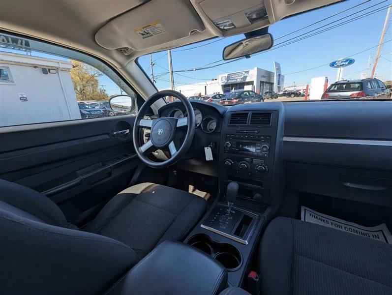 Dodge Charger SE 2008