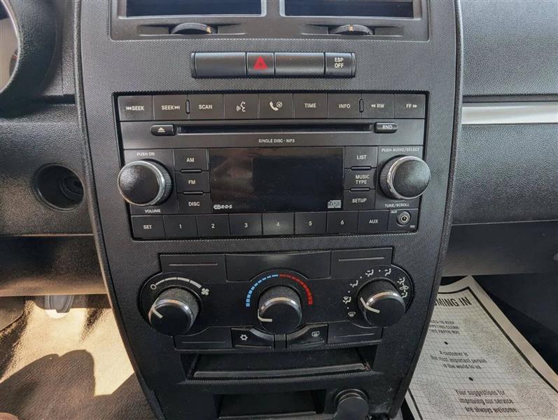 Dodge Charger SE 2008