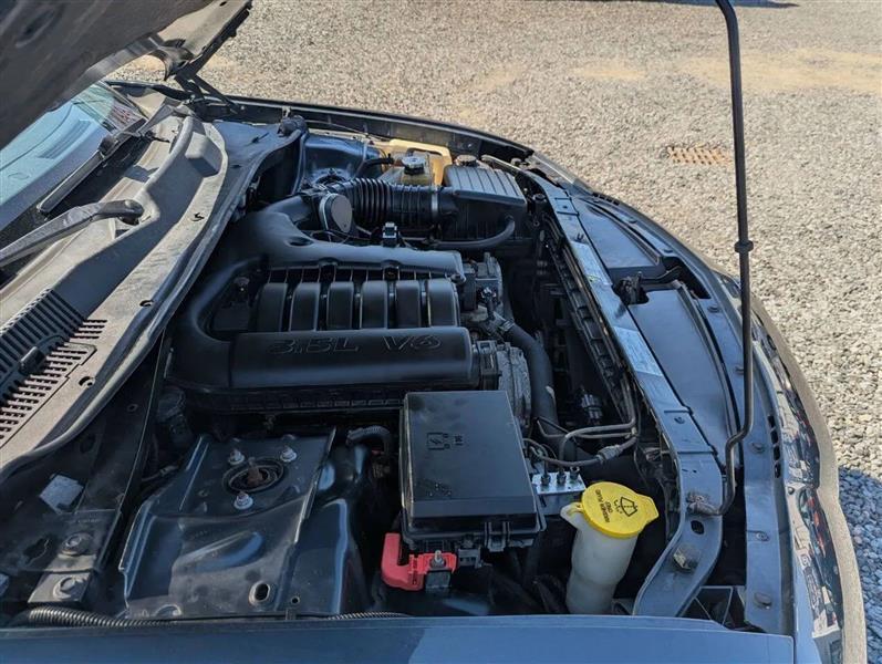 Dodge Charger SE 2008