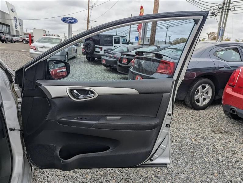 Nissan Sentra SV 2015