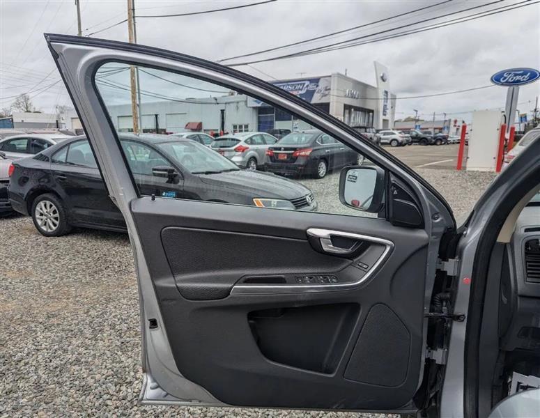 Volvo XC60 3.2 AWD 2012