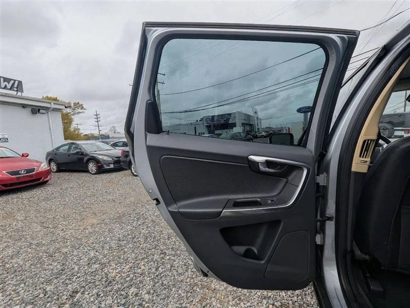 Volvo XC60 3.2 AWD 2012