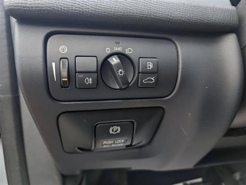 Volvo XC60 3.2 AWD 2012