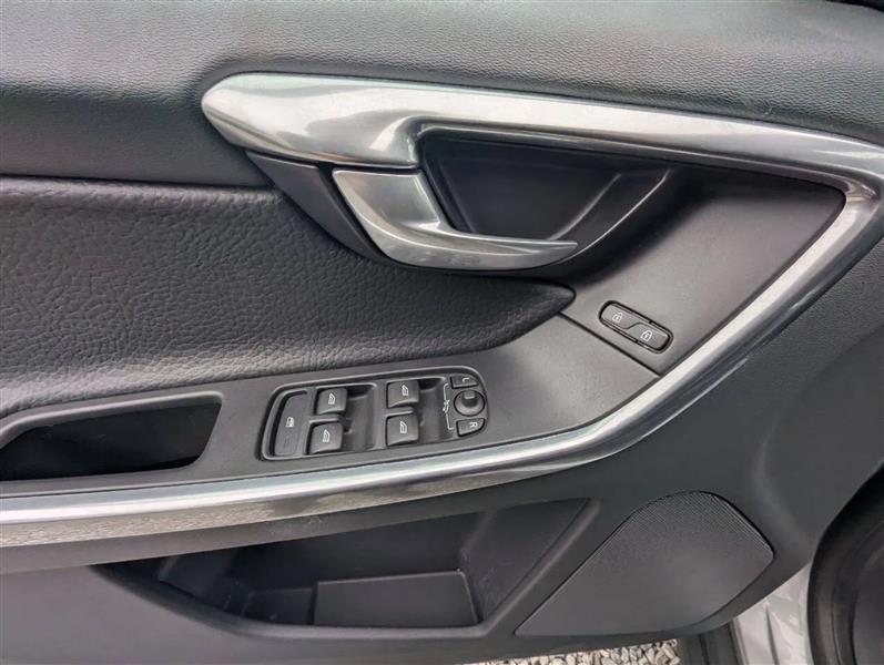 Volvo XC60 3.2 AWD 2012